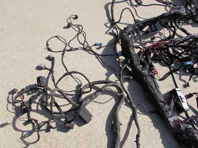 BMW Main Wiring Harness 61116953455 E60 545i Sedan4